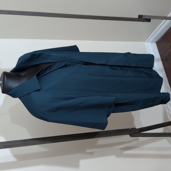 Incerun| Green Short Sleeved Button Up Dress Shirt Polyester Spandex Blend - Picture 3 of 10